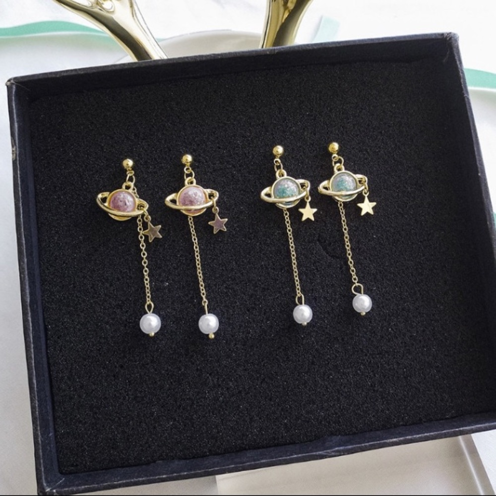🆕 CELESTE Dangle Earrings